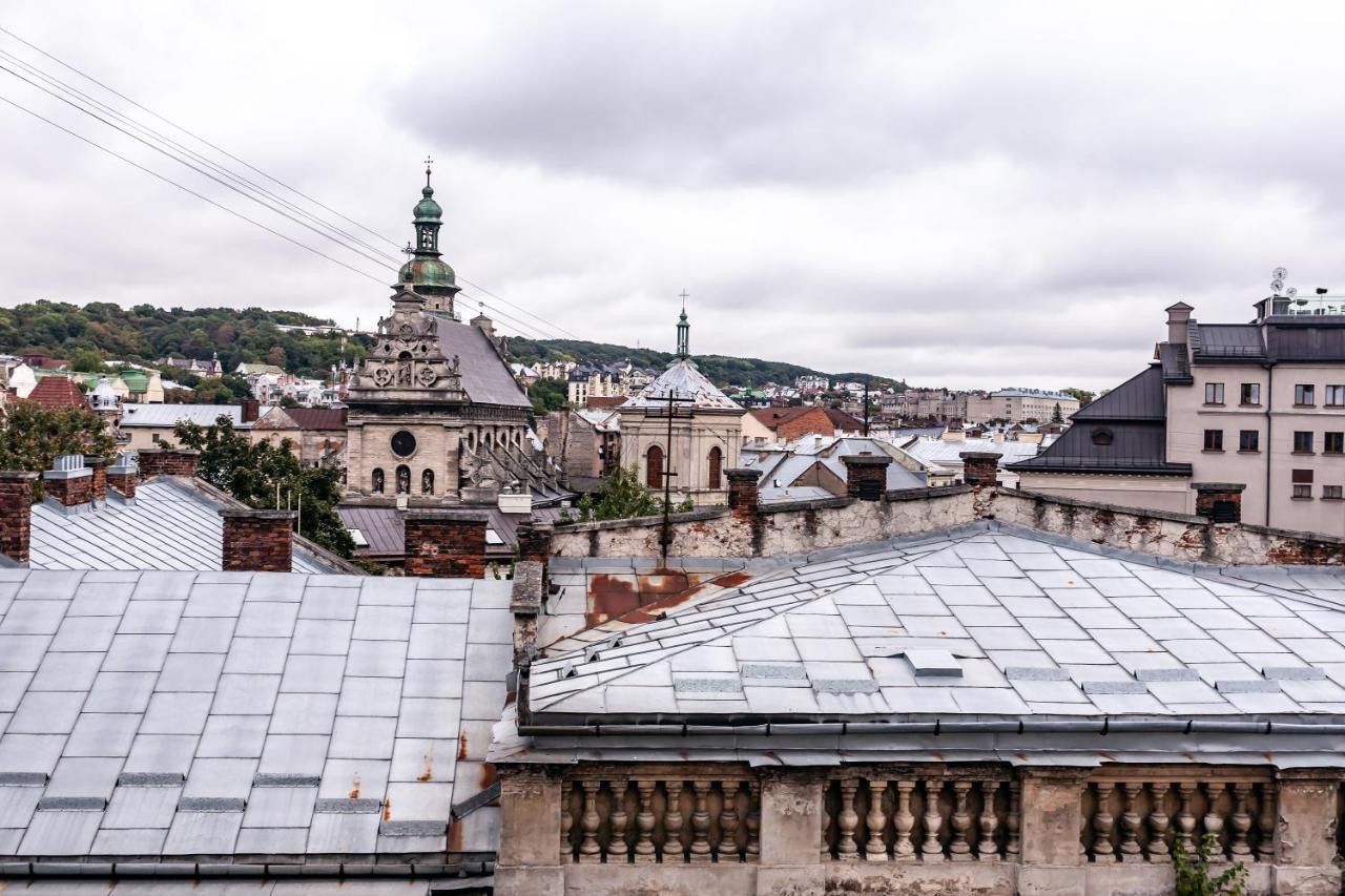 Leogrand Apartments On Kniazia Romana 6 Lviv Bagian luar foto